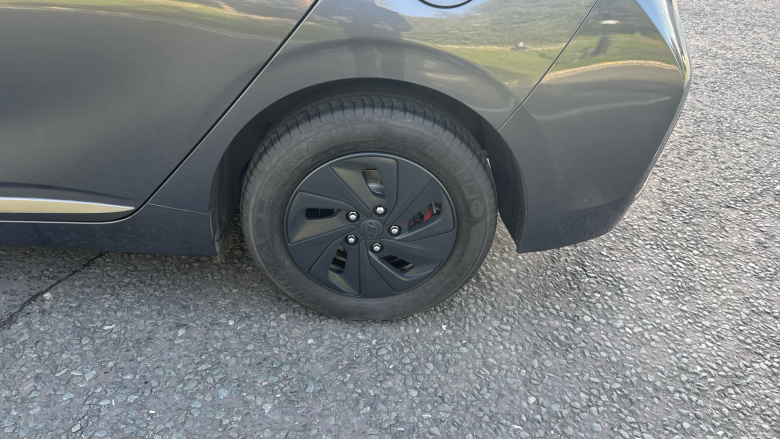 Hyundai IONIQ 1.6 GDi Hybrid Premium 5dr DCT Hybrid Hatchback